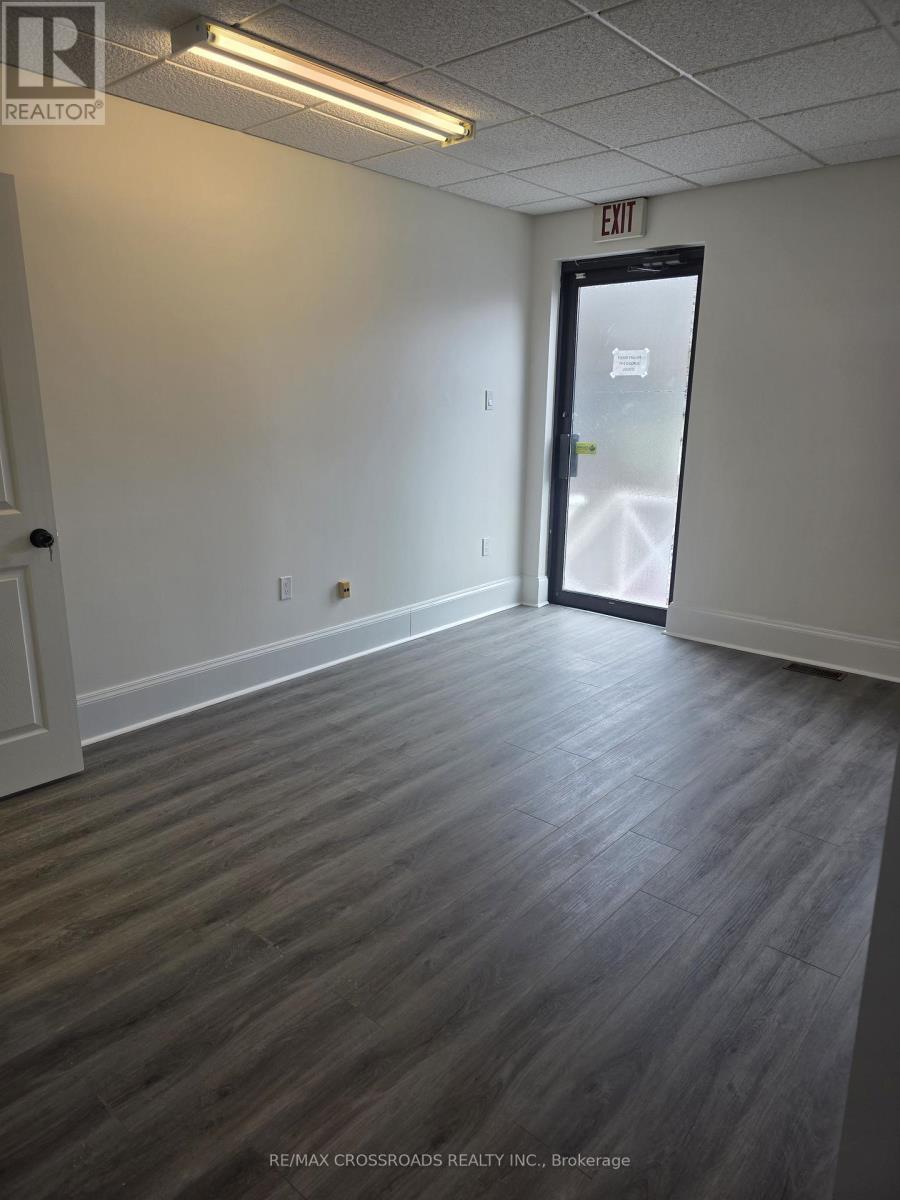 5 - 15221 Yonge Street, Aurora, Ontario  L4G 1L8 - Photo 17 - N13034690