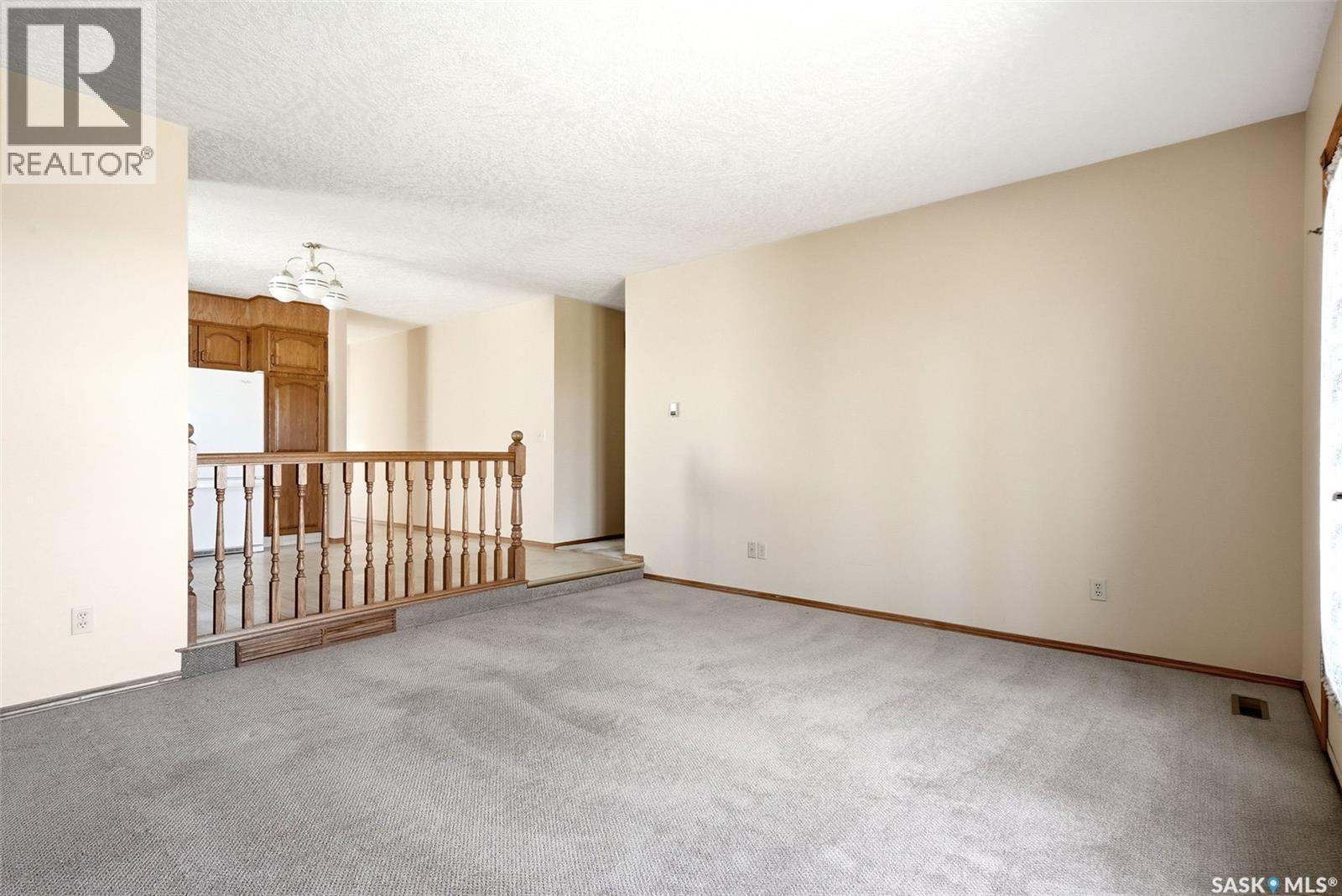 1083 Wascana Highlands, Regina, Saskatchewan  S4V 2K2 - Photo 14 - SK033647