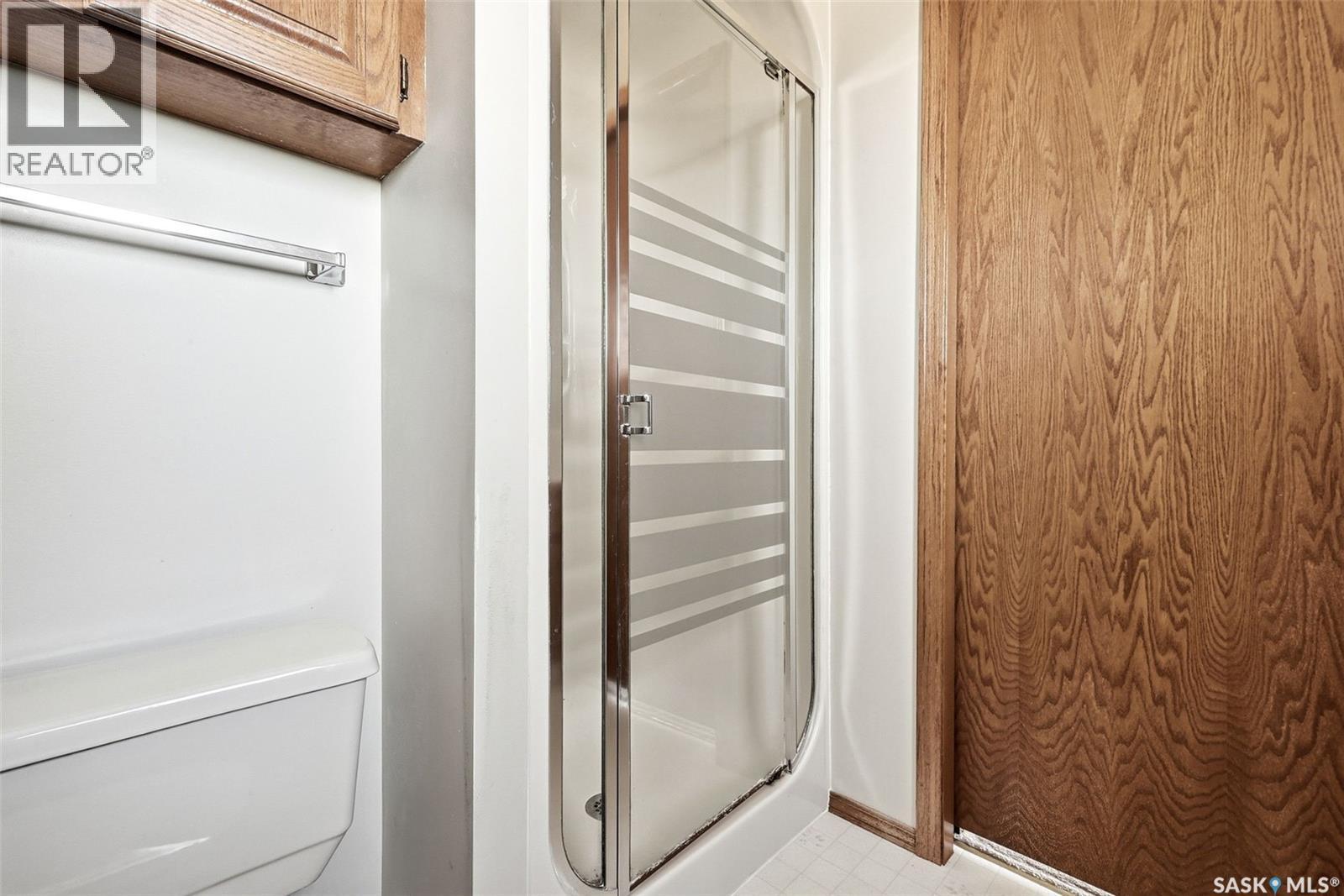 1083 Wascana Highlands, Regina, Saskatchewan  S4V 2K2 - Photo 18 - SK033647