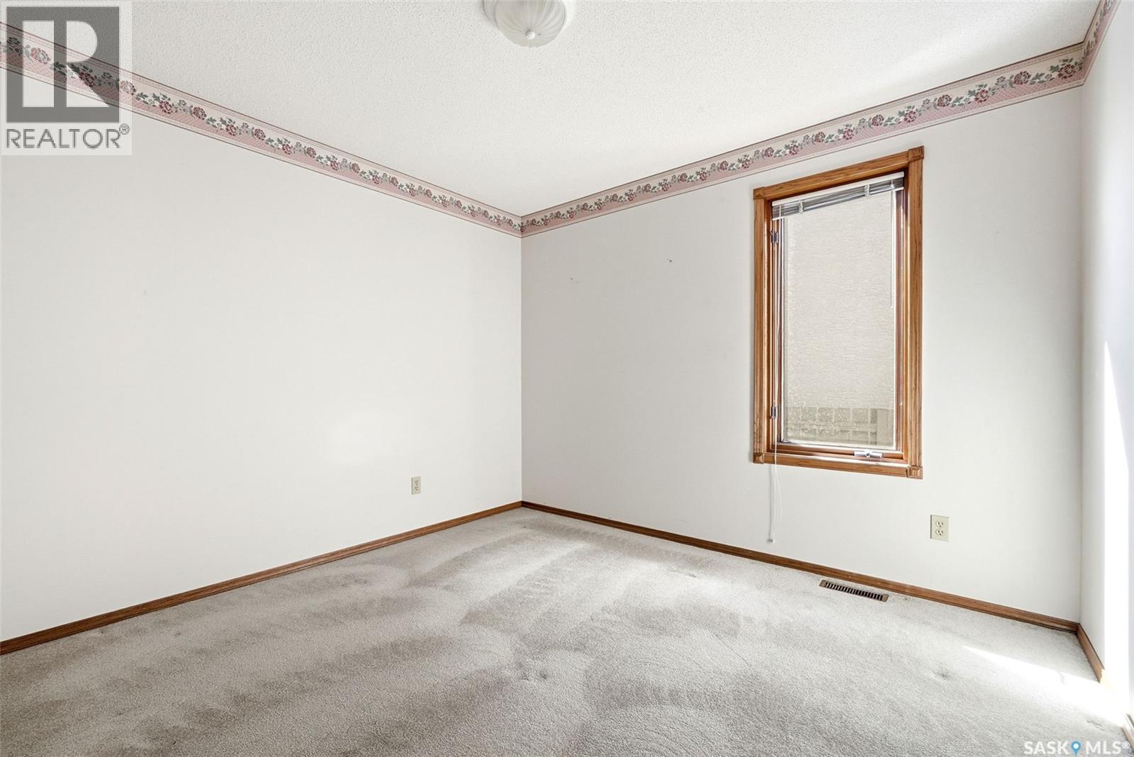 1083 Wascana Highlands, Regina, Saskatchewan  S4V 2K2 - Photo 23 - SK033647