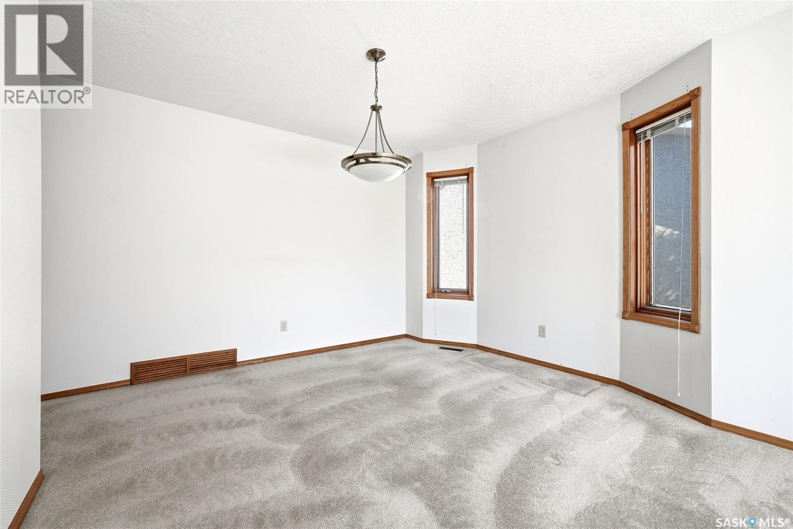 1083 Wascana Highlands, Regina, Saskatchewan  S4V 2K2 - Photo 6 - SK033647