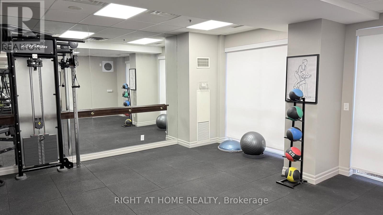 704 - 5 Michael Power Place, Toronto, Ontario  M9A 0A3 - Photo 29 - W13022868