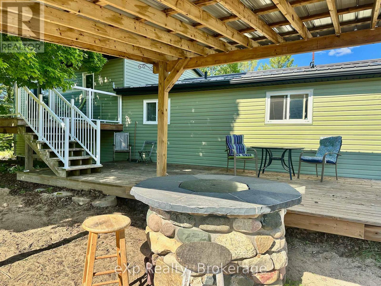 174364 Mulock Road, West Grey, Ontario  N0G 1S0 - Photo 22 - X12878312