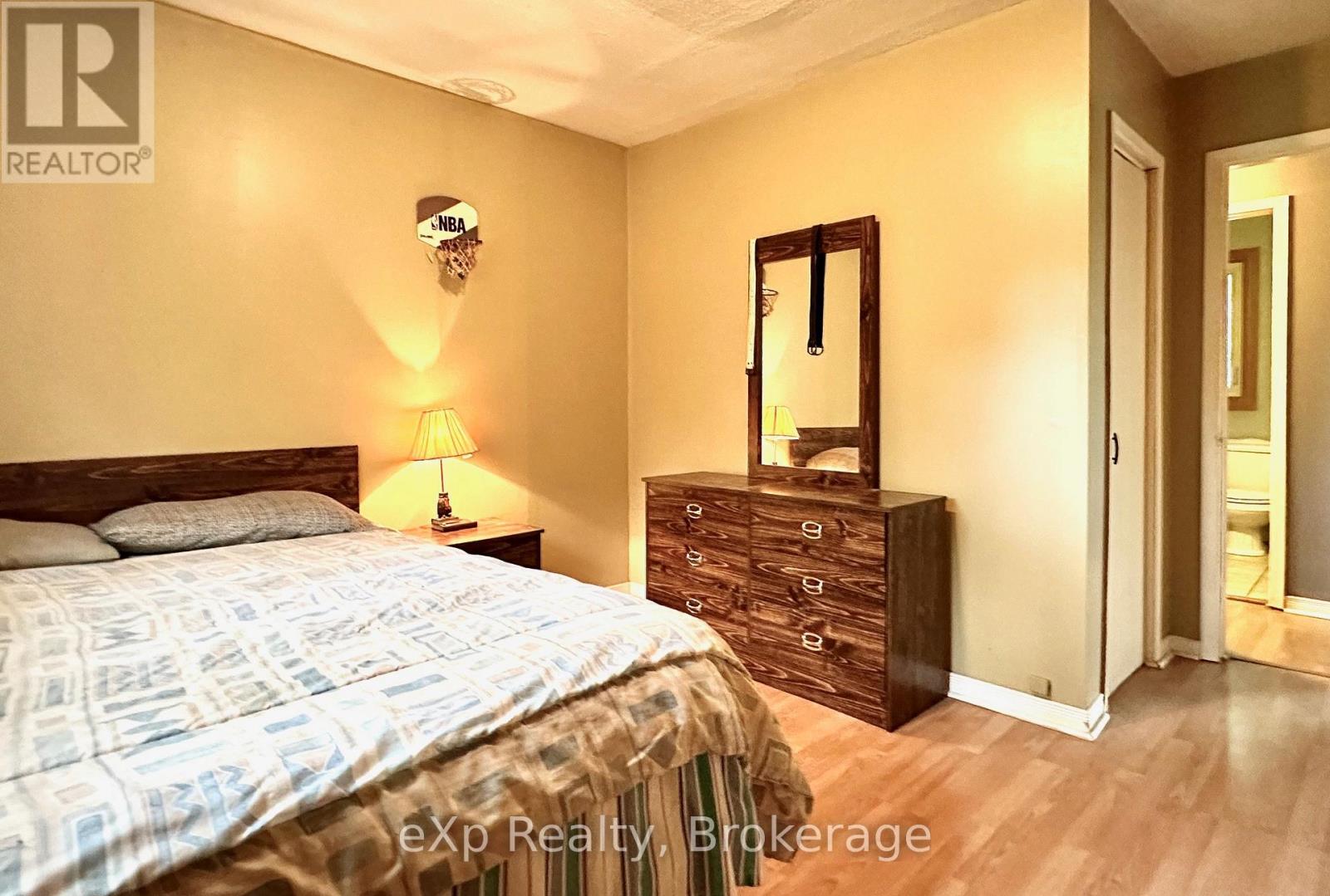 174364 Mulock Road, West Grey, Ontario  N0G 1S0 - Photo 15 - X12878312