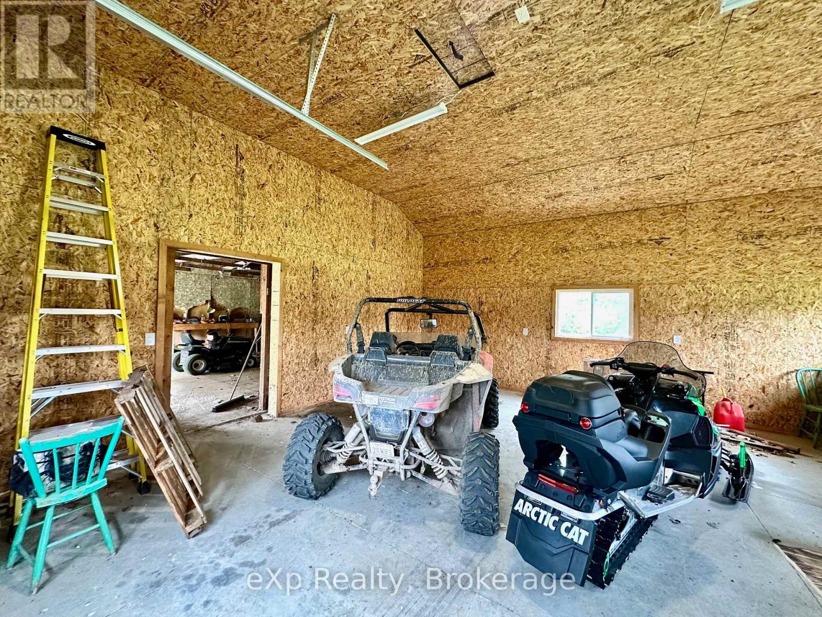 174364 Mulock Road, West Grey, Ontario  N0G 1S0 - Photo 33 - X12878312