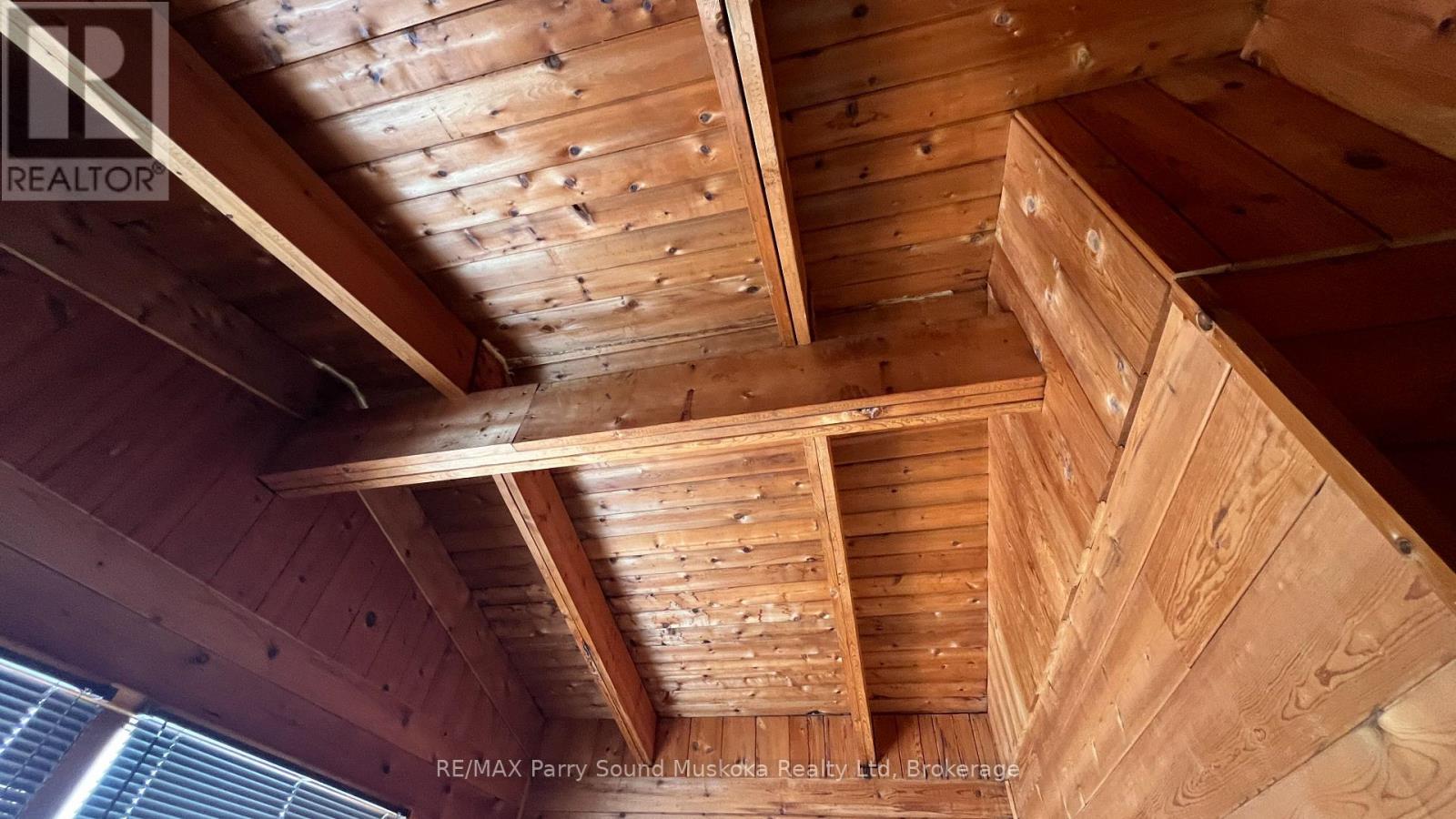 45 Ridgeway Drive, Carling, Ontario  P0G 1G0 - Photo 12 - X12888708