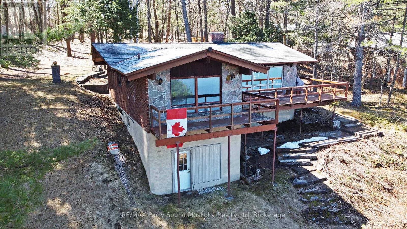 45 Ridgeway Drive, Carling, Ontario  P0G 1G0 - Photo 3 - X12888708