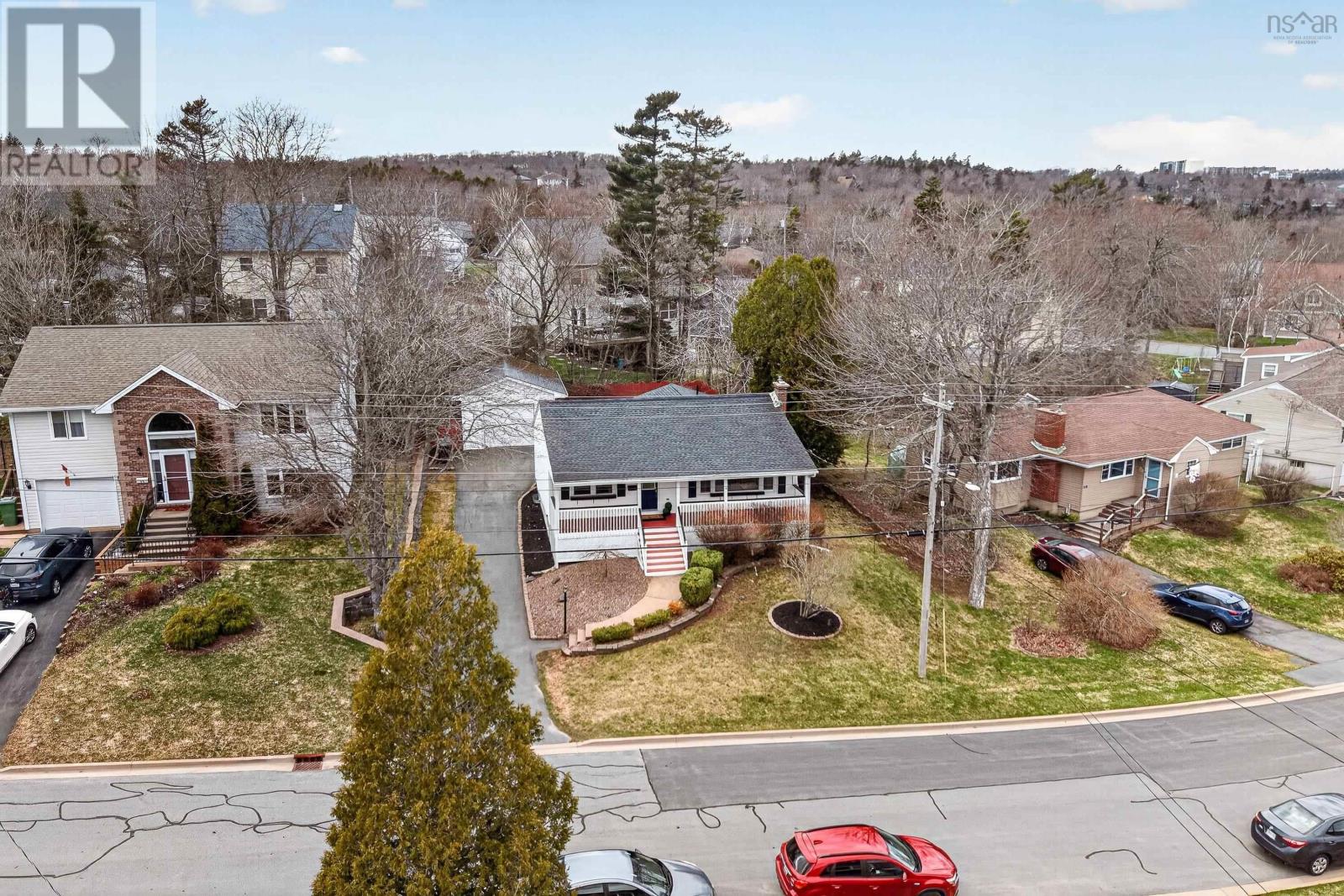 47 Douglas Crescent, Halifax, Nova Scotia  B3M 3B6 - Photo 4 - 202608340