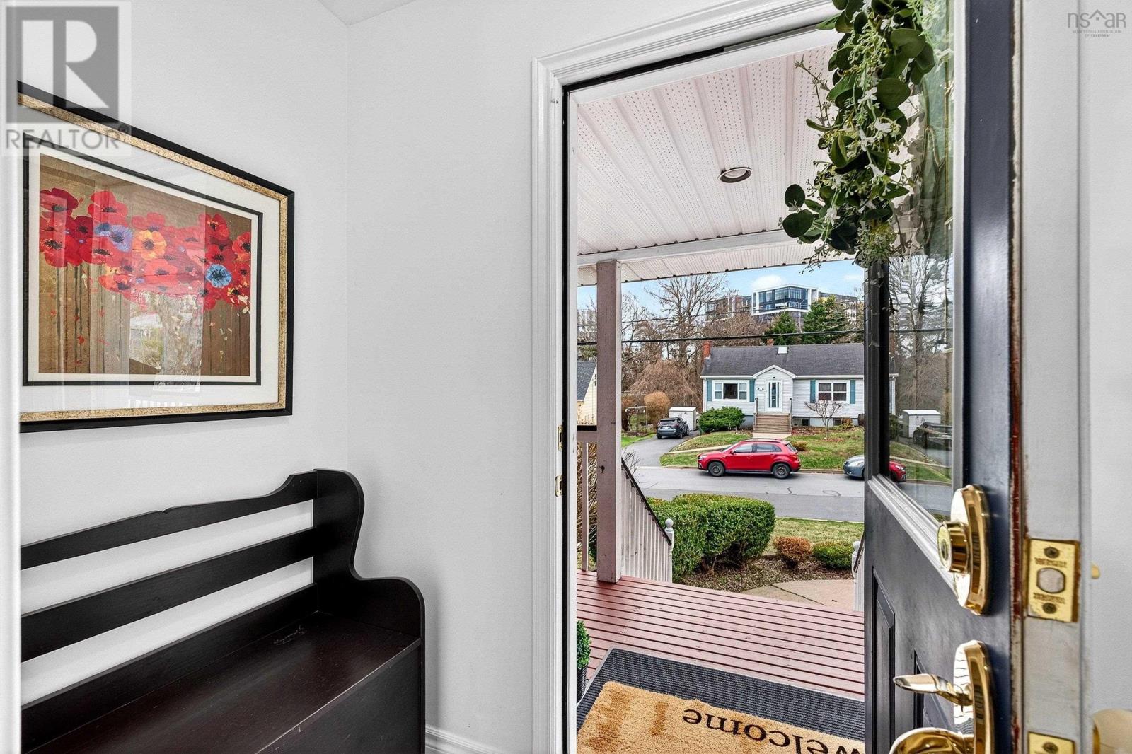 47 Douglas Crescent, Halifax, Nova Scotia  B3M 3B6 - Photo 8 - 202608340