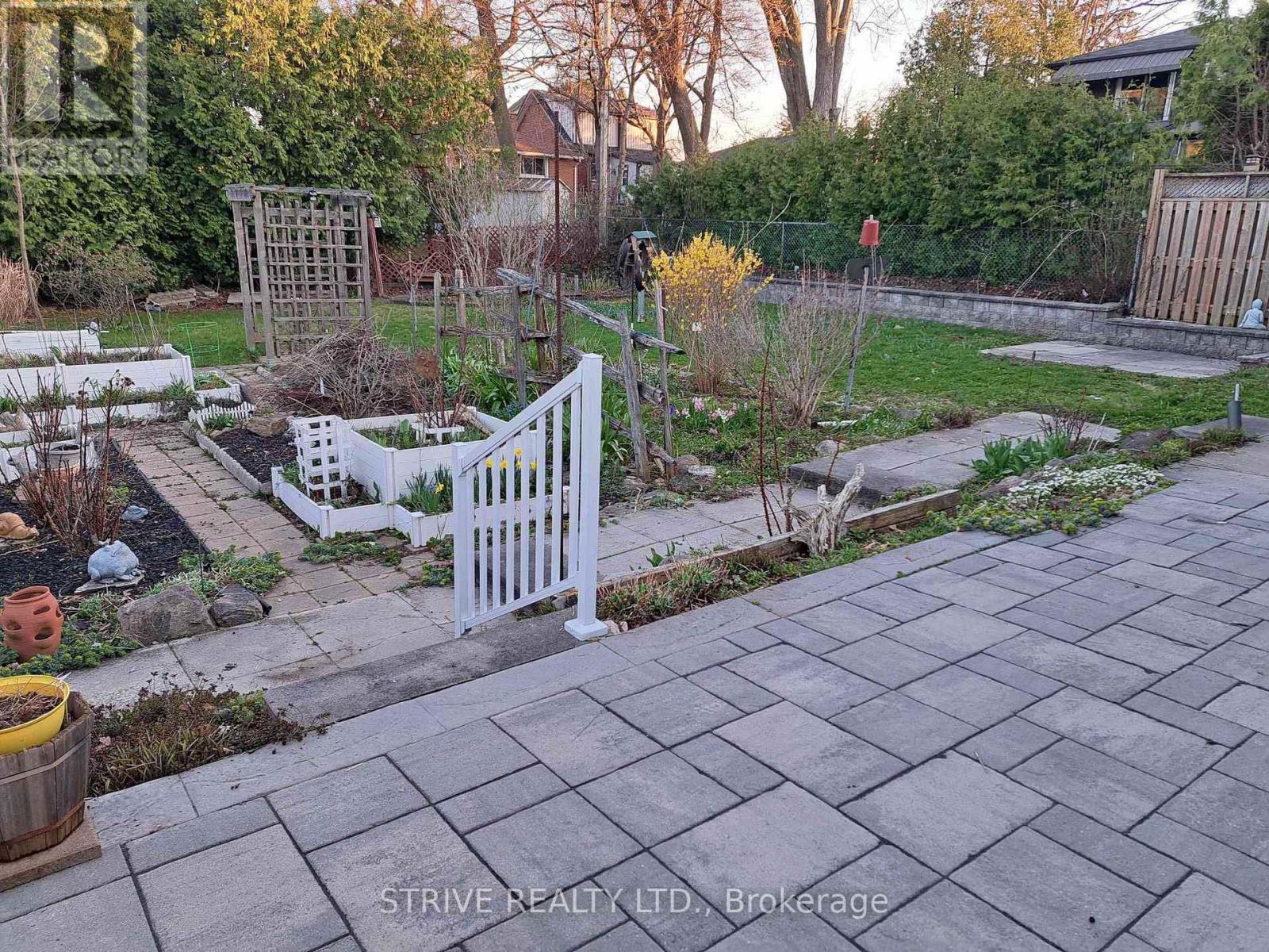 447 Ridgeway Avenue, Oshawa, Ontario  L1J 2V8 - Photo 21 - E13024030