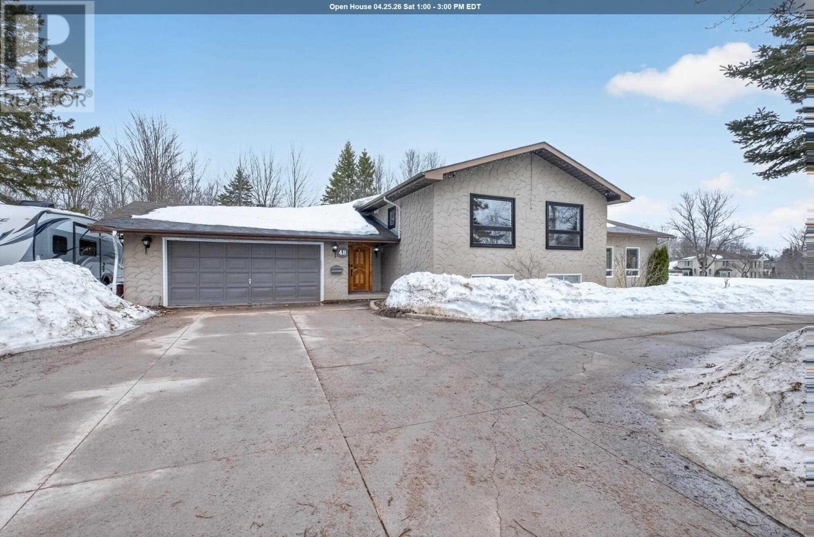 48 Palomino DR, Sault Ste. Marie, Ontario