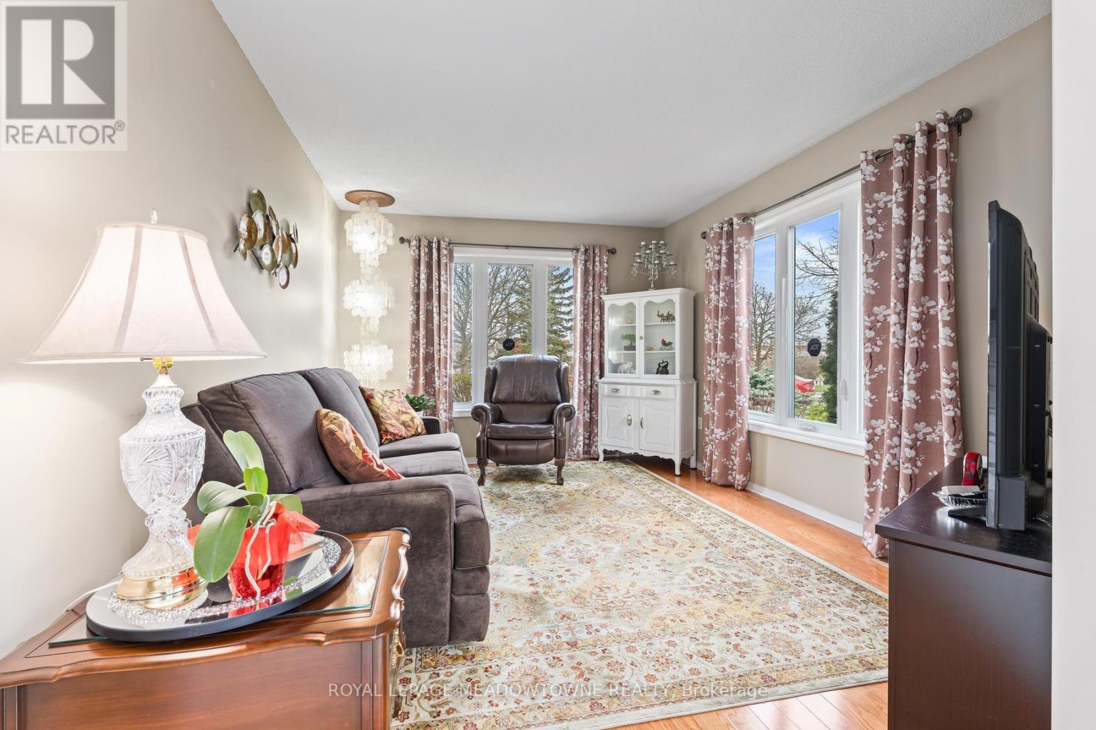 55 James Young Drive, Halton Hills, Ontario  L7G 5S5 - Photo 15 - W13034248