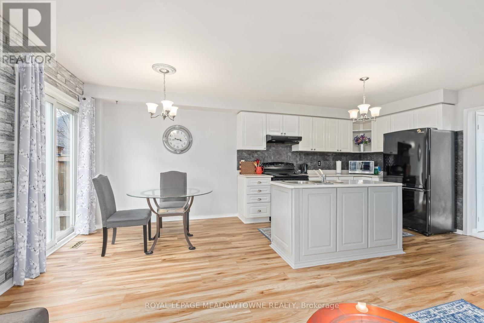 55 James Young Drive, Halton Hills, Ontario  L7G 5S5 - Photo 20 - W13034248