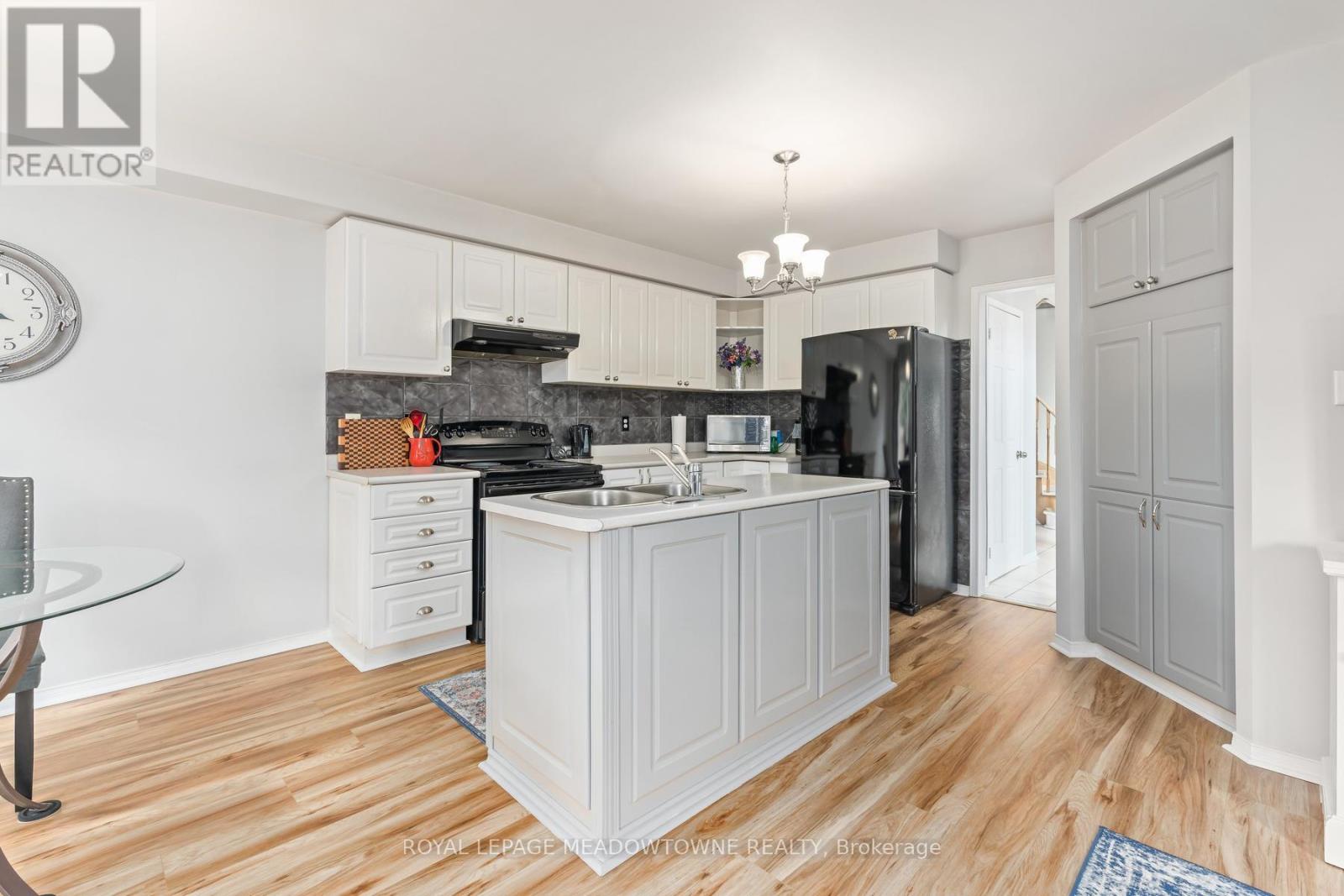 55 James Young Drive, Halton Hills, Ontario  L7G 5S5 - Photo 21 - W13034248