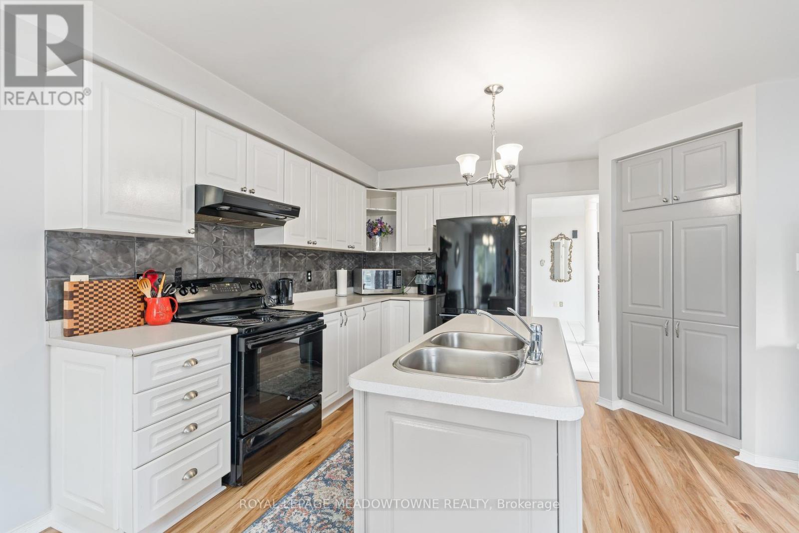 55 James Young Drive, Halton Hills, Ontario  L7G 5S5 - Photo 22 - W13034248