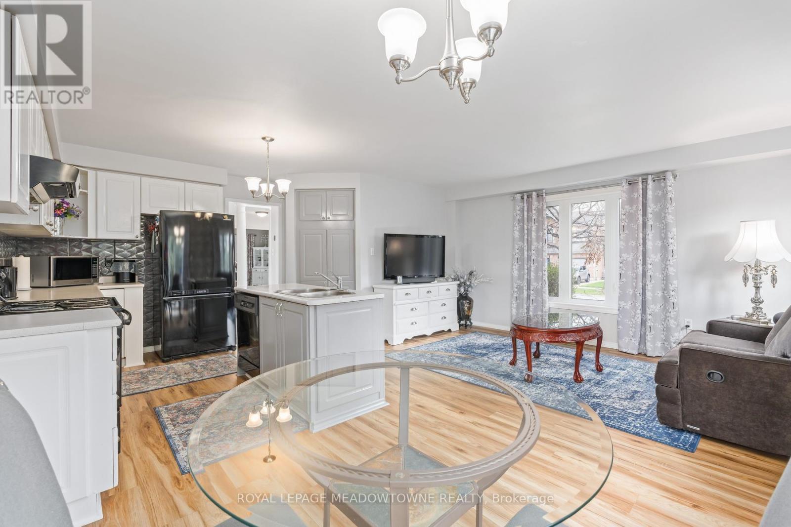 55 James Young Drive, Halton Hills, Ontario  L7G 5S5 - Photo 27 - W13034248