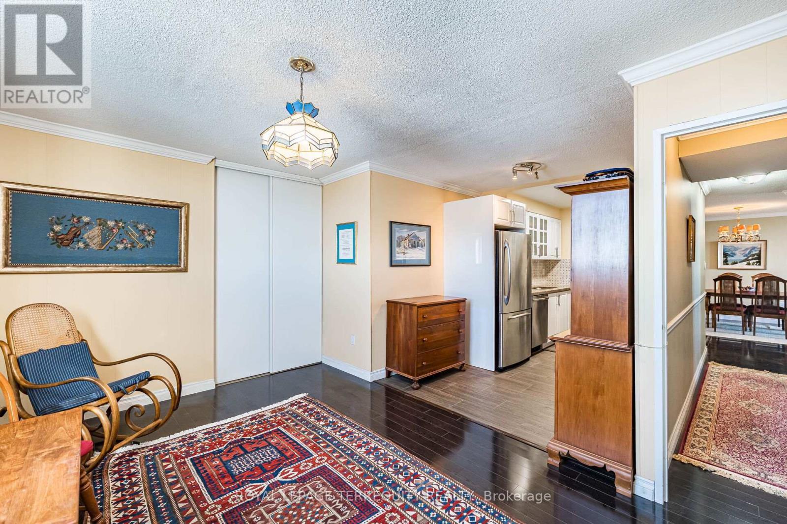 1907 - 812 Burnhamthorpe Road, Toronto, Ontario  M9C 4W1 - Photo 15 - W13034284