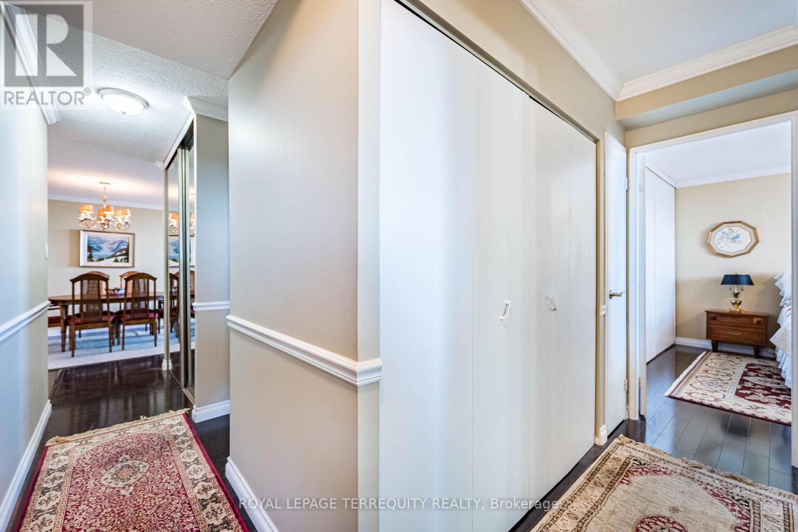 1907 - 812 Burnhamthorpe Road, Toronto, Ontario  M9C 4W1 - Photo 16 - W13034284