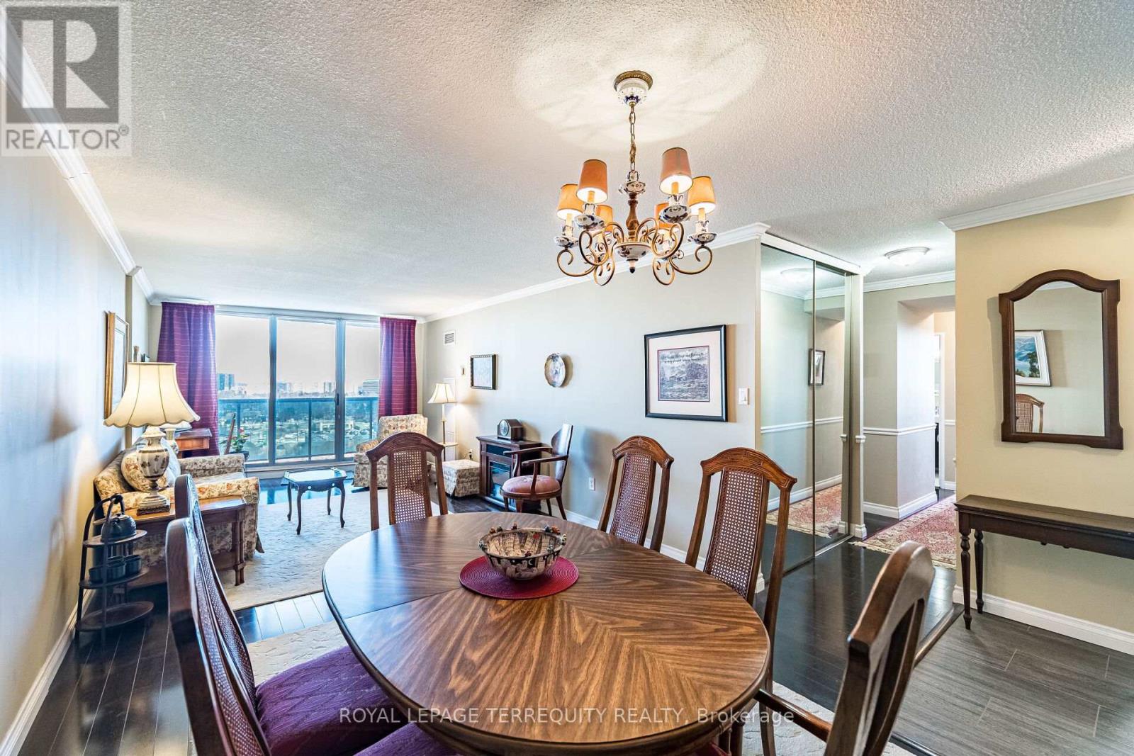 1907 - 812 Burnhamthorpe Road, Toronto, Ontario  M9C 4W1 - Photo 7 - W13034284