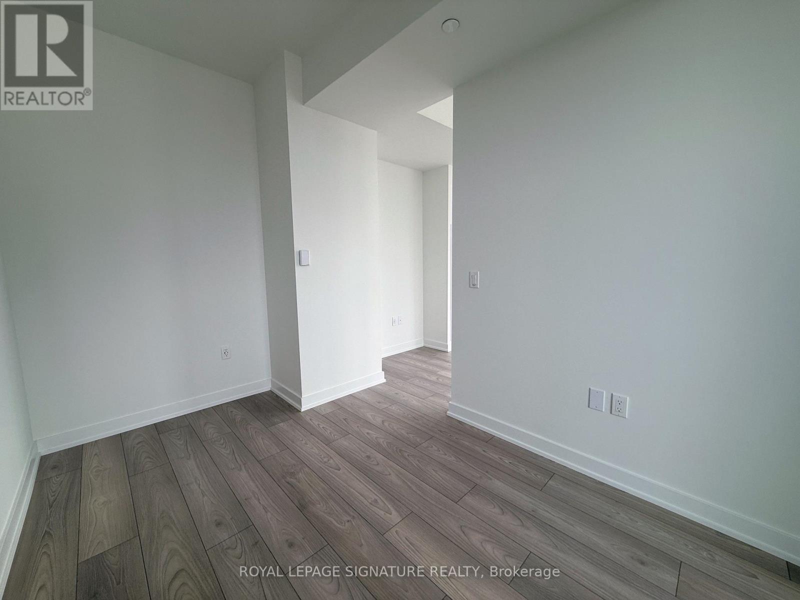 1009 - 1 Fairview Road E, Mississauga, Ontario  L5A 0B4 - Photo 11 - W13034298
