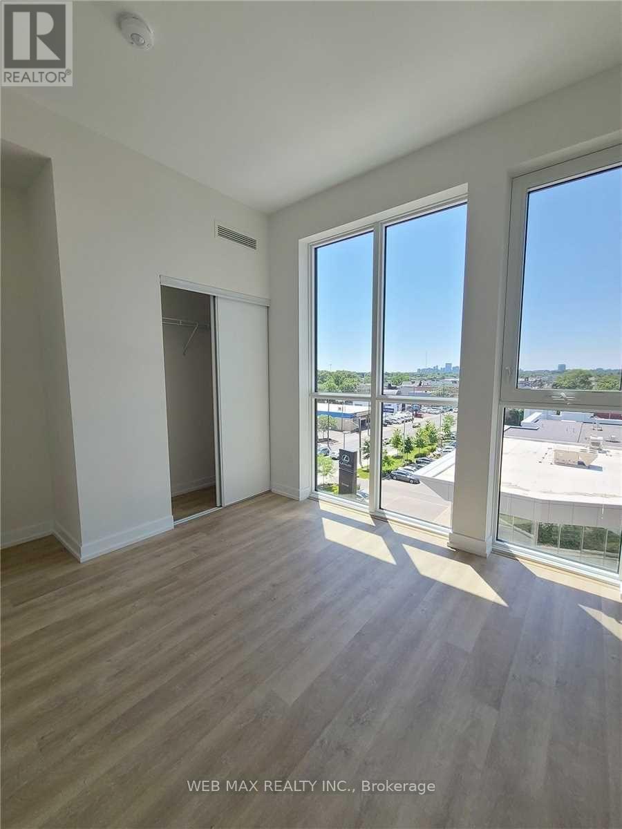 601 - 2300 St.clair Avenue W, Toronto, Ontario  M6N 0B3 - Photo 10 - W13034354