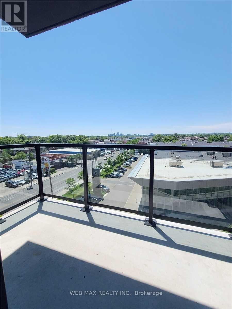 601 - 2300 St.clair Avenue W, Toronto, Ontario  M6N 0B3 - Photo 4 - W13034354