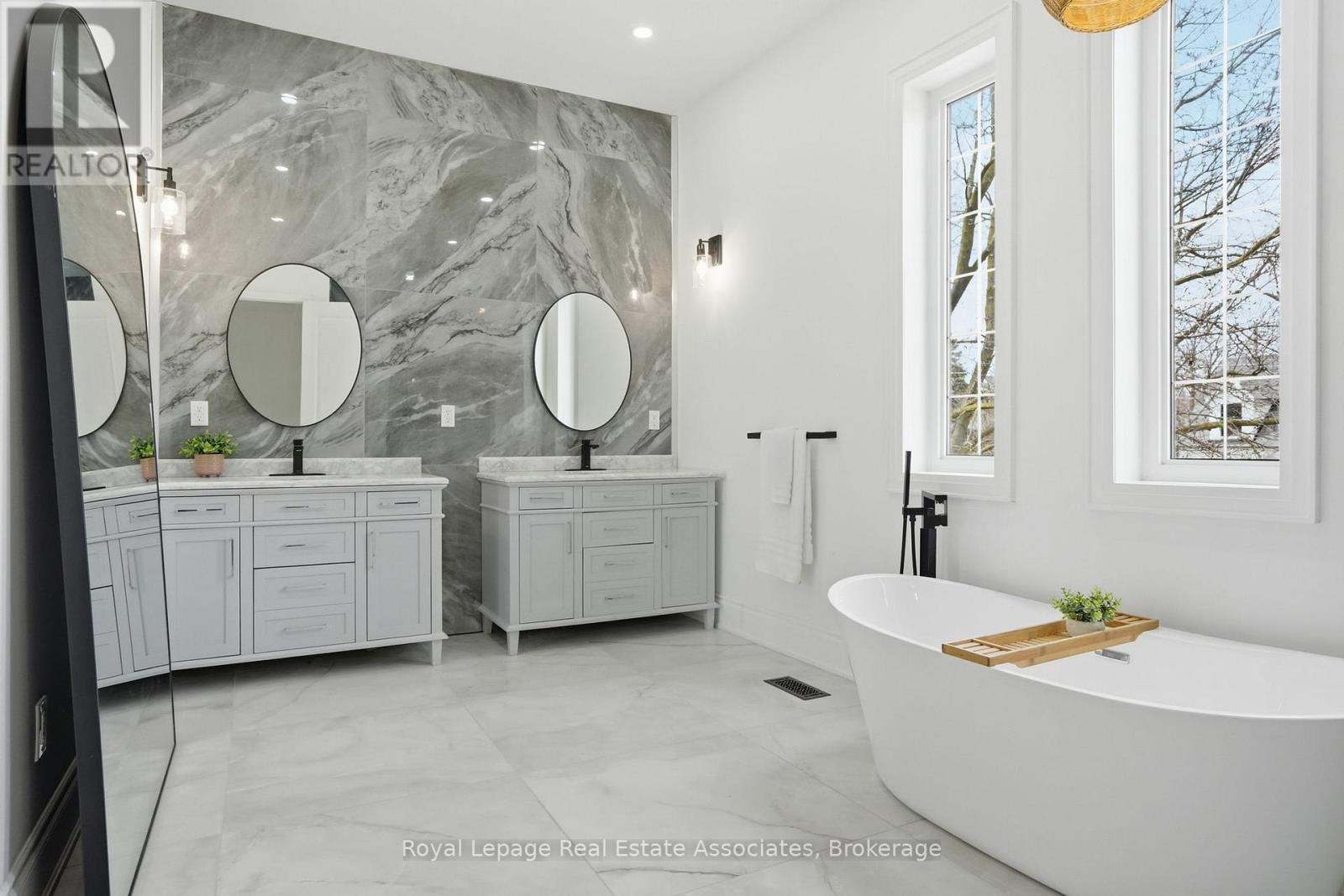 161 Mill Street, Halton Hills, Ontario  L7G 2C4 - Photo 29 - W13034484