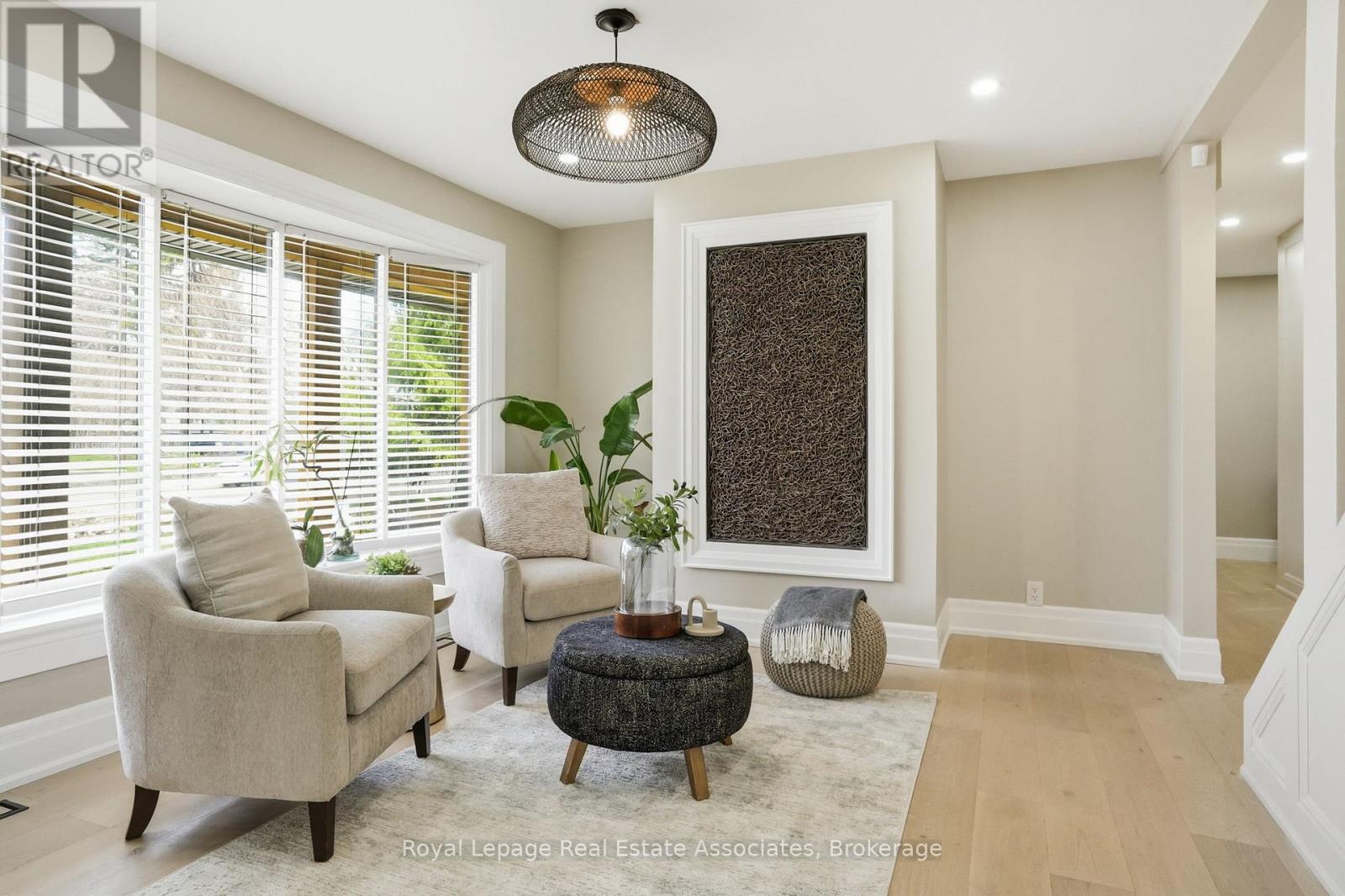 161 Mill Street, Halton Hills, Ontario  L7G 2C4 - Photo 5 - W13034484