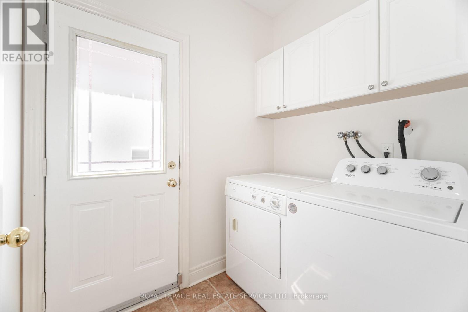 3809 Candlelight Drive, Mississauga, Ontario  L5M 8A8 - Photo 47 - W13034510