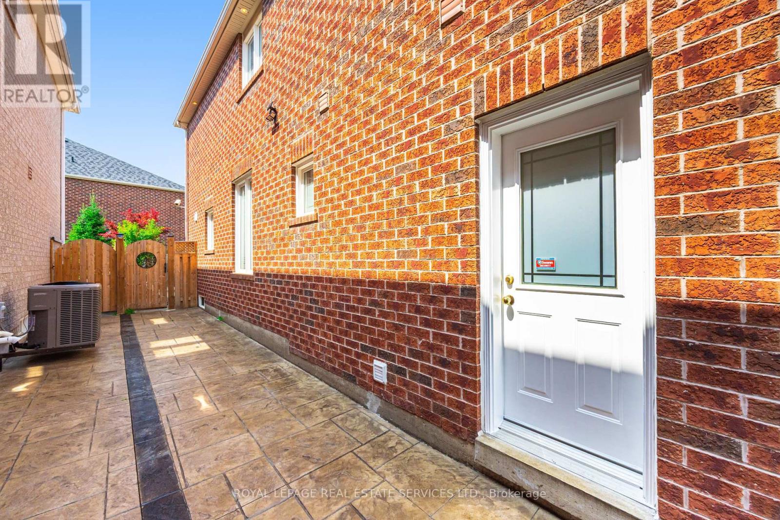 3809 Candlelight Drive, Mississauga, Ontario  L5M 8A8 - Photo 48 - W13034510