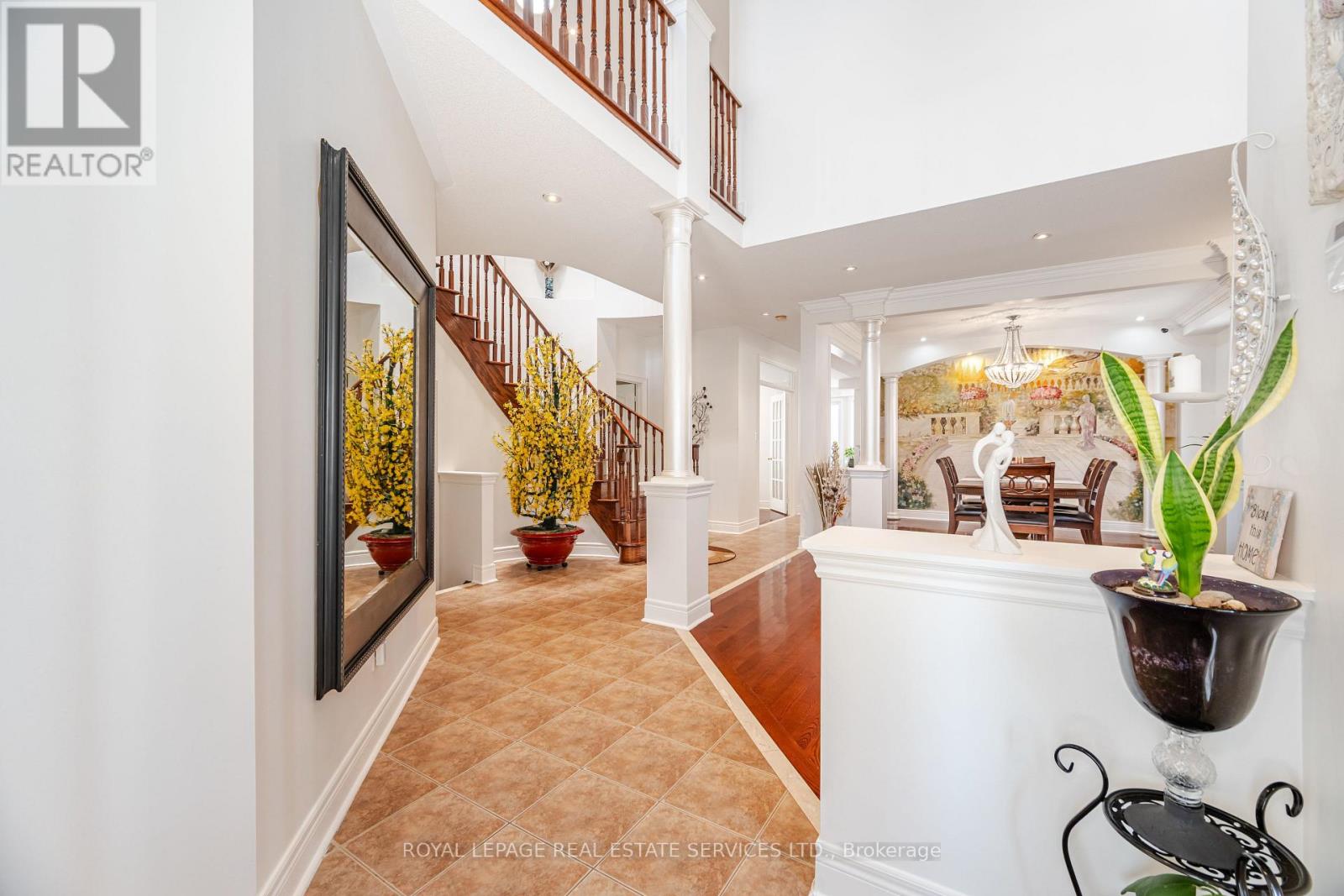 3809 Candlelight Drive, Mississauga, Ontario  L5M 8A8 - Photo 7 - W13034510