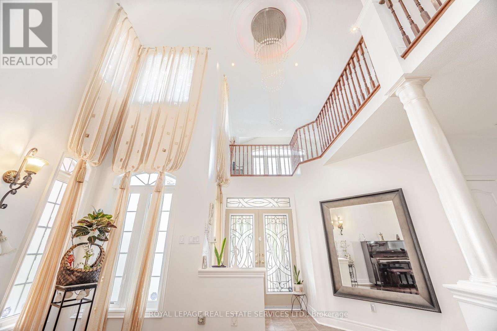 3809 Candlelight Drive, Mississauga, Ontario  L5M 8A8 - Photo 8 - W13034510