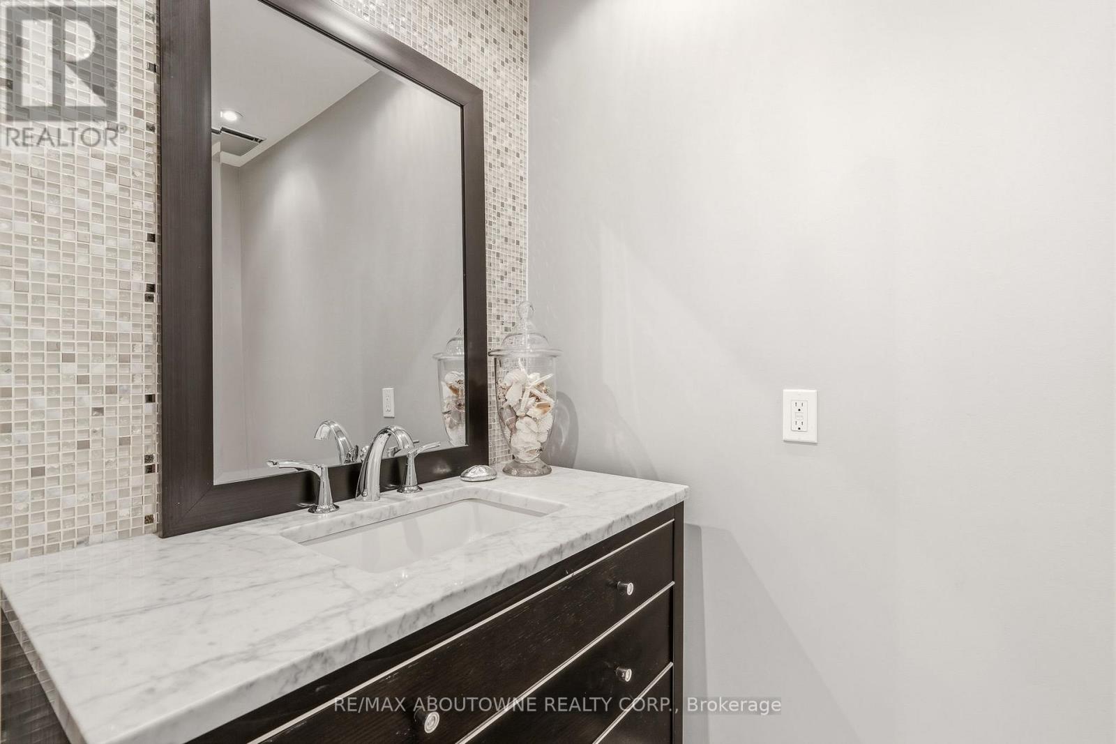 356 Shoreacres Road, Burlington, Ontario  L7L 2H5 - Photo 22 - W13034528