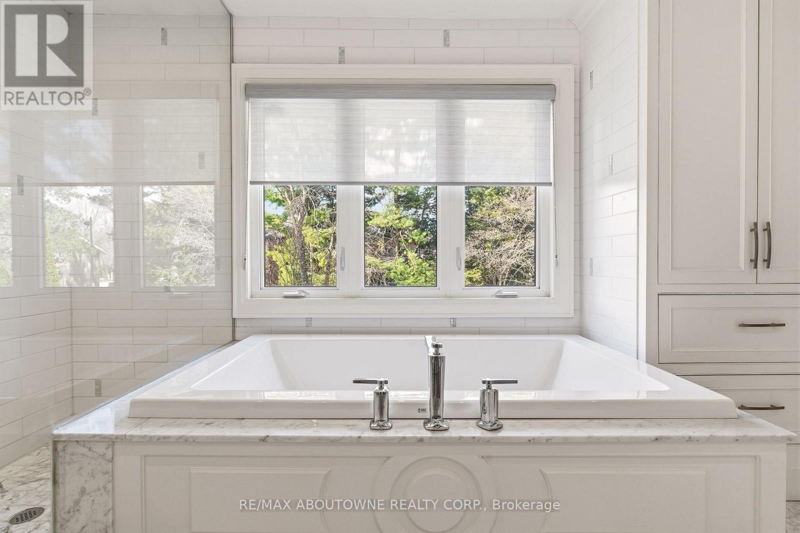 356 Shoreacres Road, Burlington, Ontario  L7L 2H5 - Photo 37 - W13034528