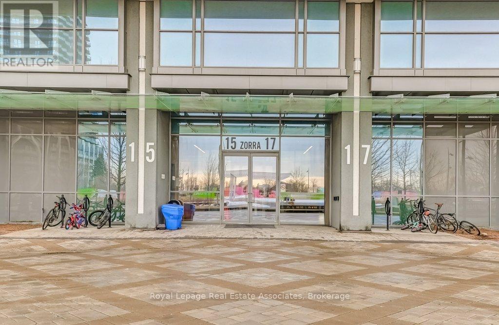 209 - 15 Zorra Street, Toronto, Ontario  M8Z 4Z6 - Photo 2 - W13034538