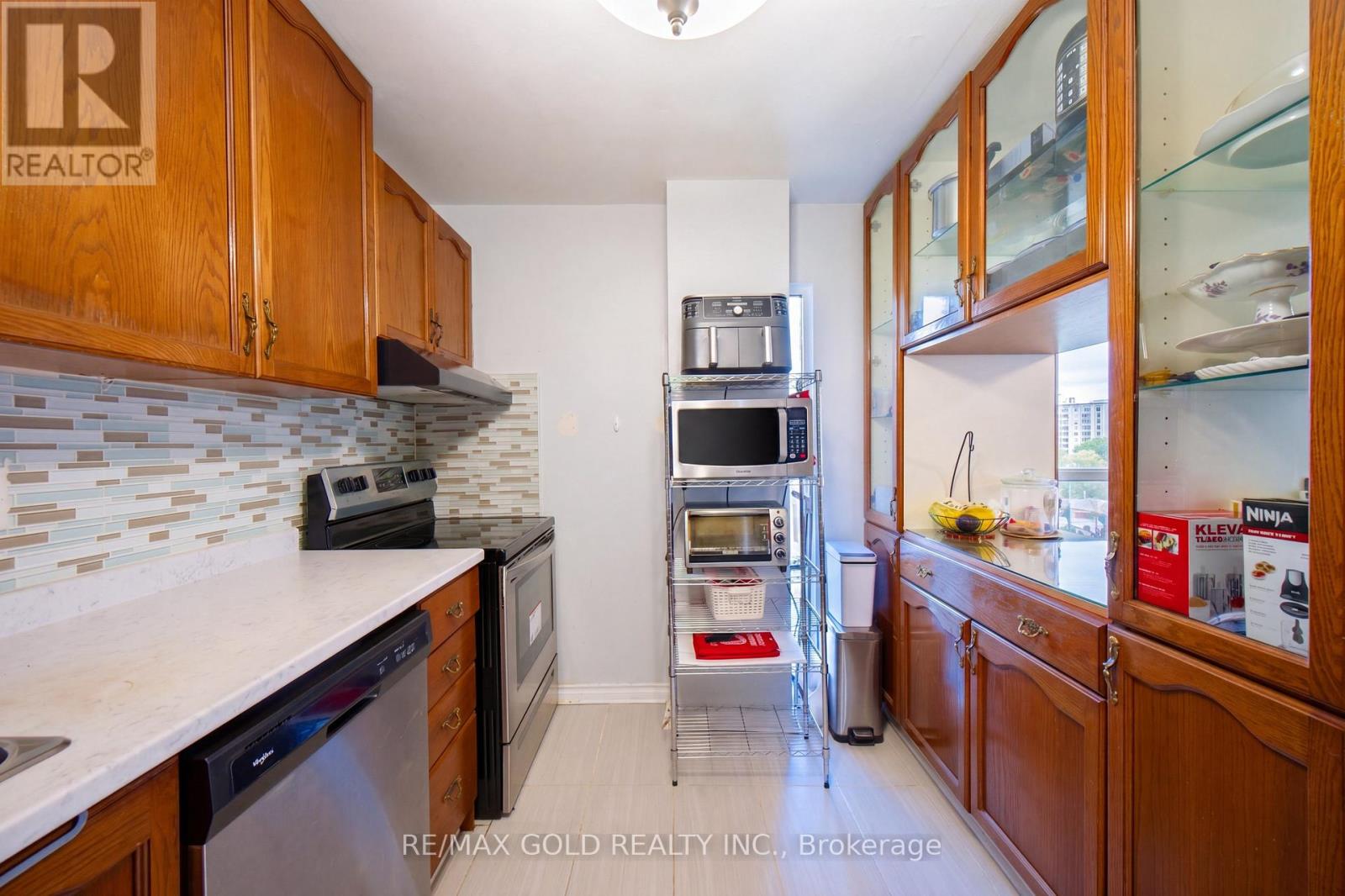2 - 30 Sentinel Road, Toronto, Ontario  M3M 2Y8 - Photo 20 - W13034560