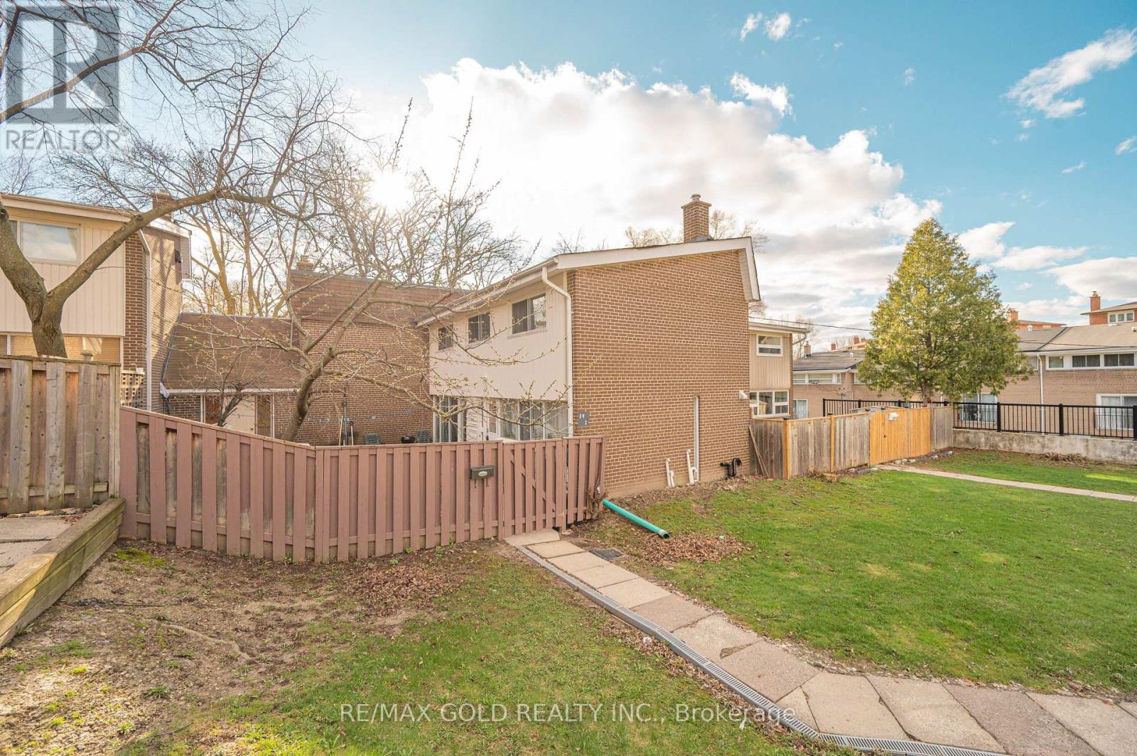 2 - 30 Sentinel Road, Toronto, Ontario  M3M 2Y8 - Photo 47 - W13034560