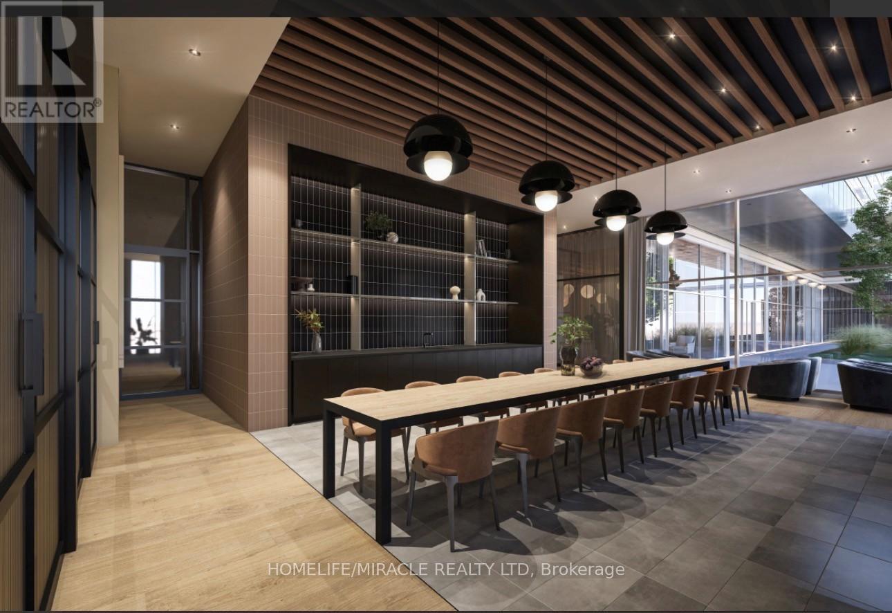 928 - 15 Skyridge Drive, Brampton, Ontario  L6P 4S3 - Photo 3 - W13034616