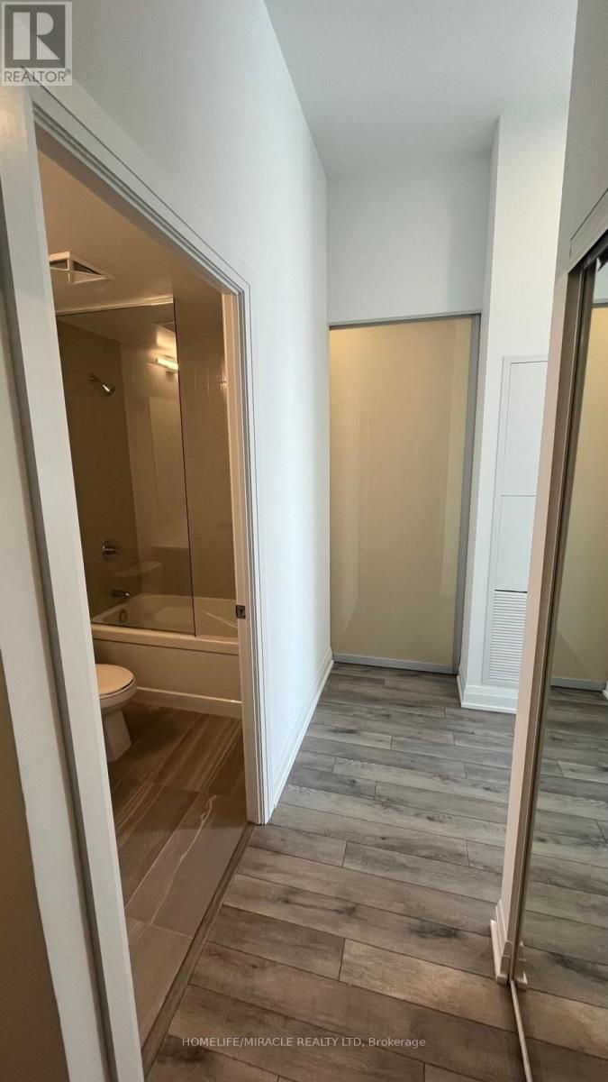 928 - 15 Skyridge Drive, Brampton, Ontario  L6P 4S3 - Photo 6 - W13034616