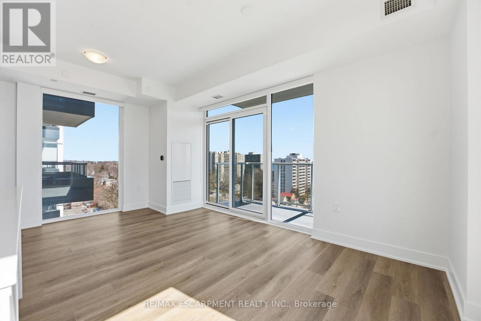 908 - 2088 James Street, Burlington, Ontario  L7R 0H2 - Photo 9 - W13034626