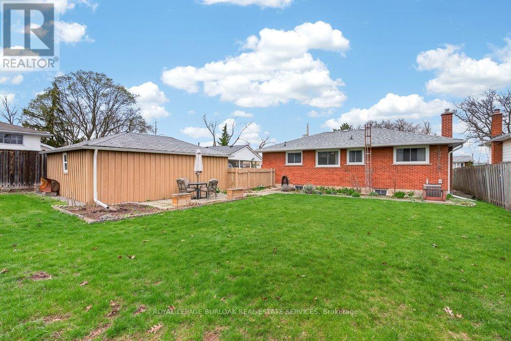 1502 Barker Avenue, Burlington, Ontario  L7P 2R4 - Photo 37 - W13034634