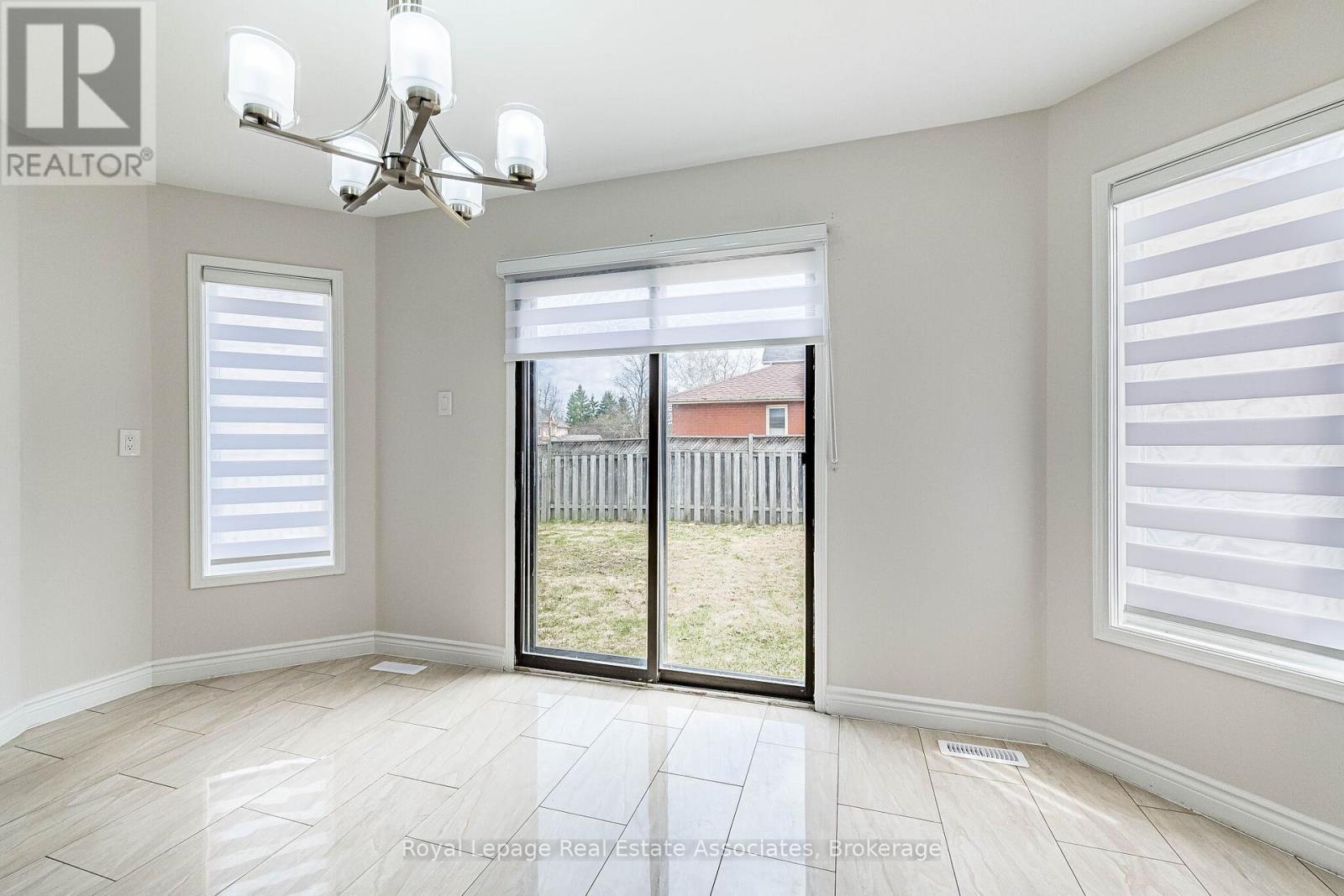 71 Drinkwater Drive, Brampton, Ontario  L6Y 4T8 - Photo 18 - W13034636