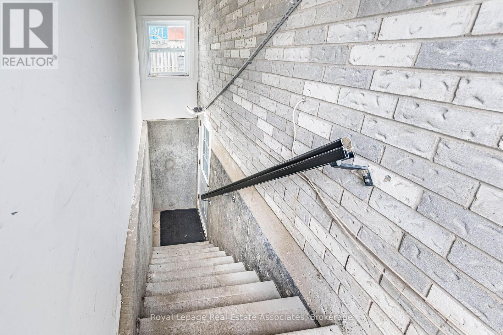 71 Drinkwater Drive, Brampton, Ontario  L6Y 4T8 - Photo 37 - W13034636