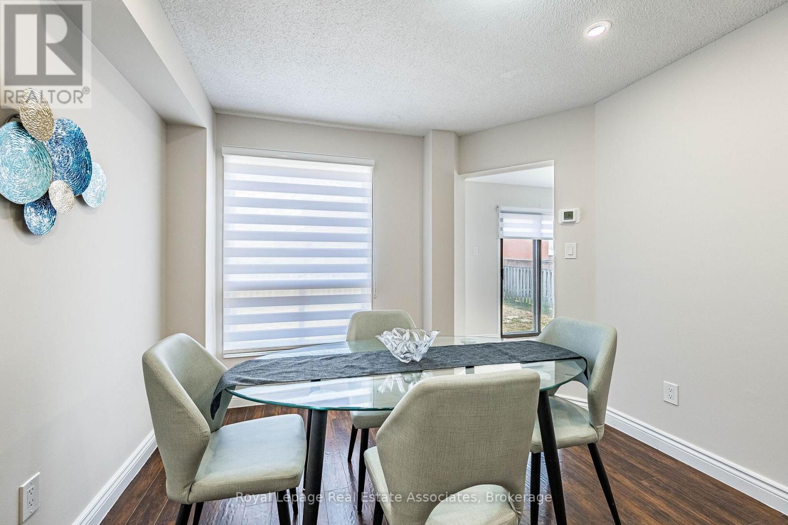 71 Drinkwater Drive, Brampton, Ontario  L6Y 4T8 - Photo 9 - W13034636