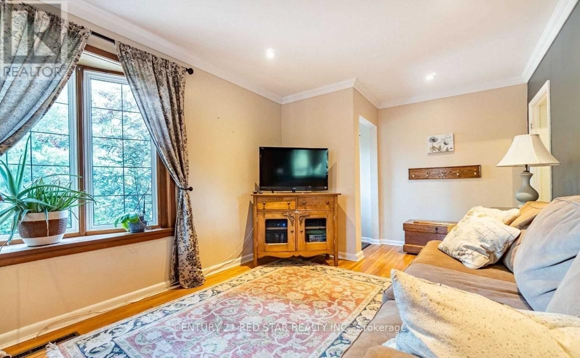 550 Fourth Line, Oakville, Ontario  L6L 5A7 - Photo 11 - W13034642