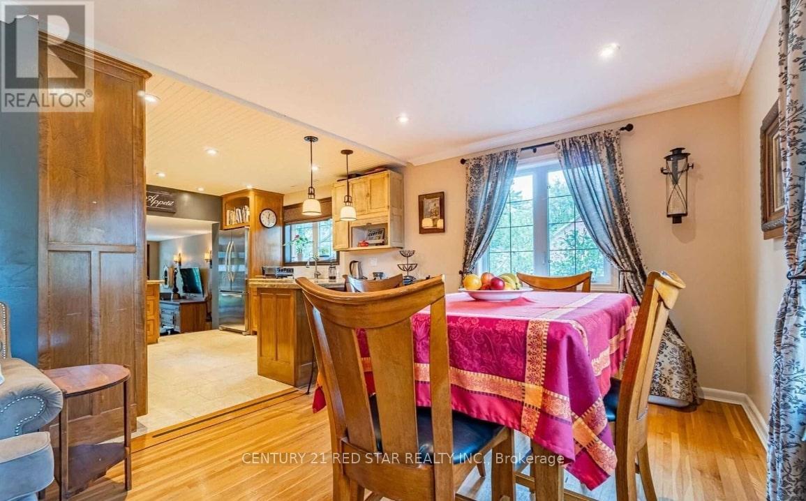 550 Fourth Line, Oakville, Ontario  L6L 5A7 - Photo 14 - W13034642