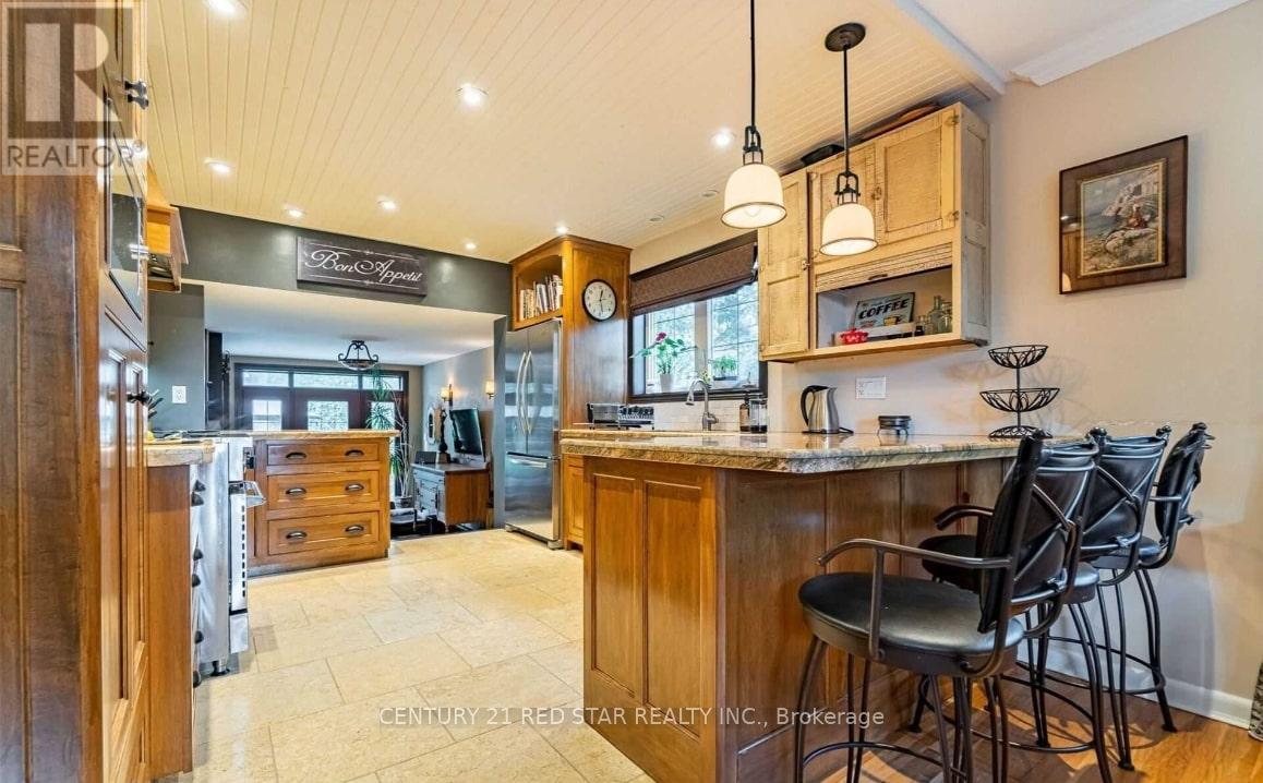 550 Fourth Line, Oakville, Ontario  L6L 5A7 - Photo 17 - W13034642