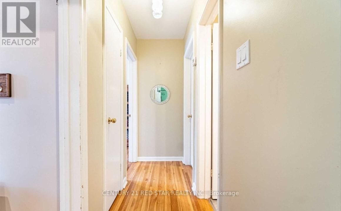 550 Fourth Line, Oakville, Ontario  L6L 5A7 - Photo 30 - W13034642