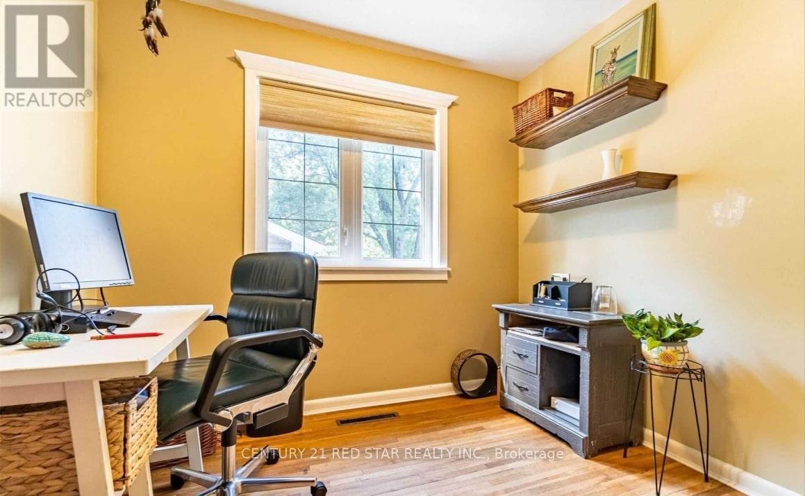 550 Fourth Line, Oakville, Ontario  L6L 5A7 - Photo 32 - W13034642