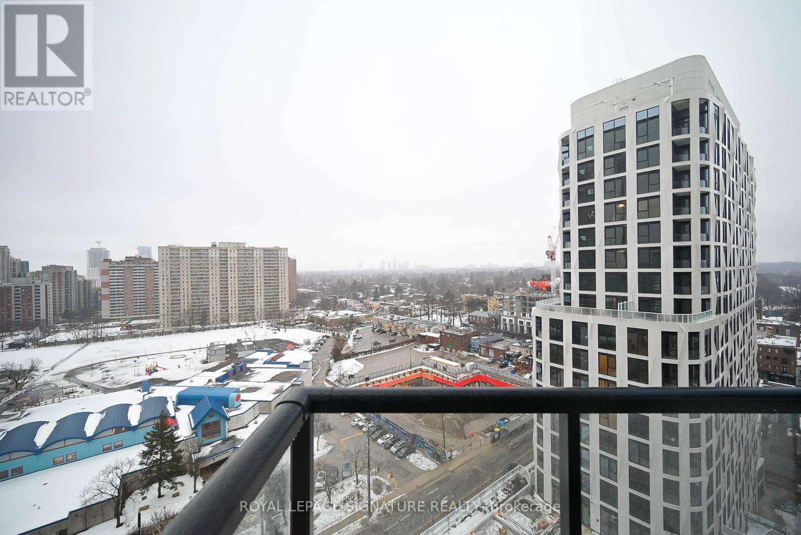 1608 - 60 Central Park Road Way, Toronto, Ontario  M9A 0C9 - Photo 7 - W13034644